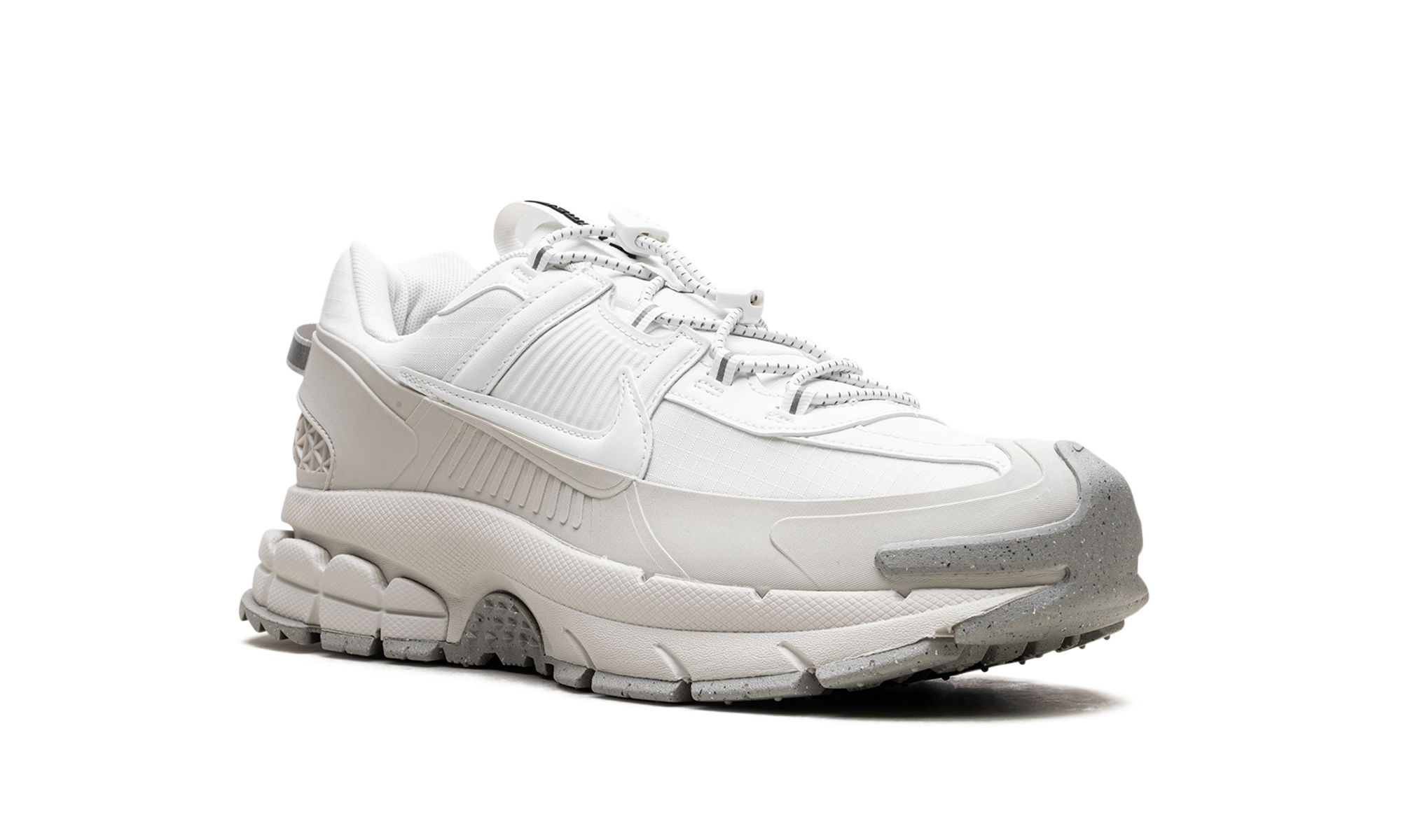 Nike Zoom Vomero Roam 'Summit White Light Bone Light Iron Ore'