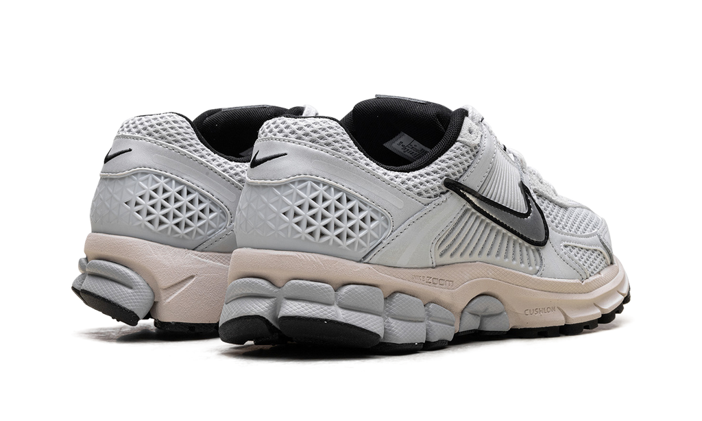 Nike Zoom Vomero 5 'Pure Platinum' (W)