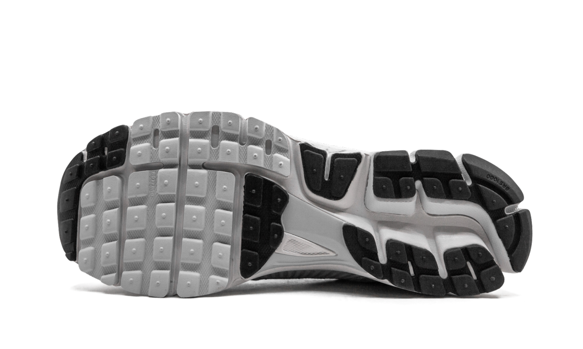 Nike Zoom Vomero 5 'Vast Grey'
