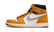 Air Jordan 1 High Element Gore-Tex Light Curry 1