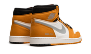 Air Jordan 1 High Element Gore-Tex Light Curry 4