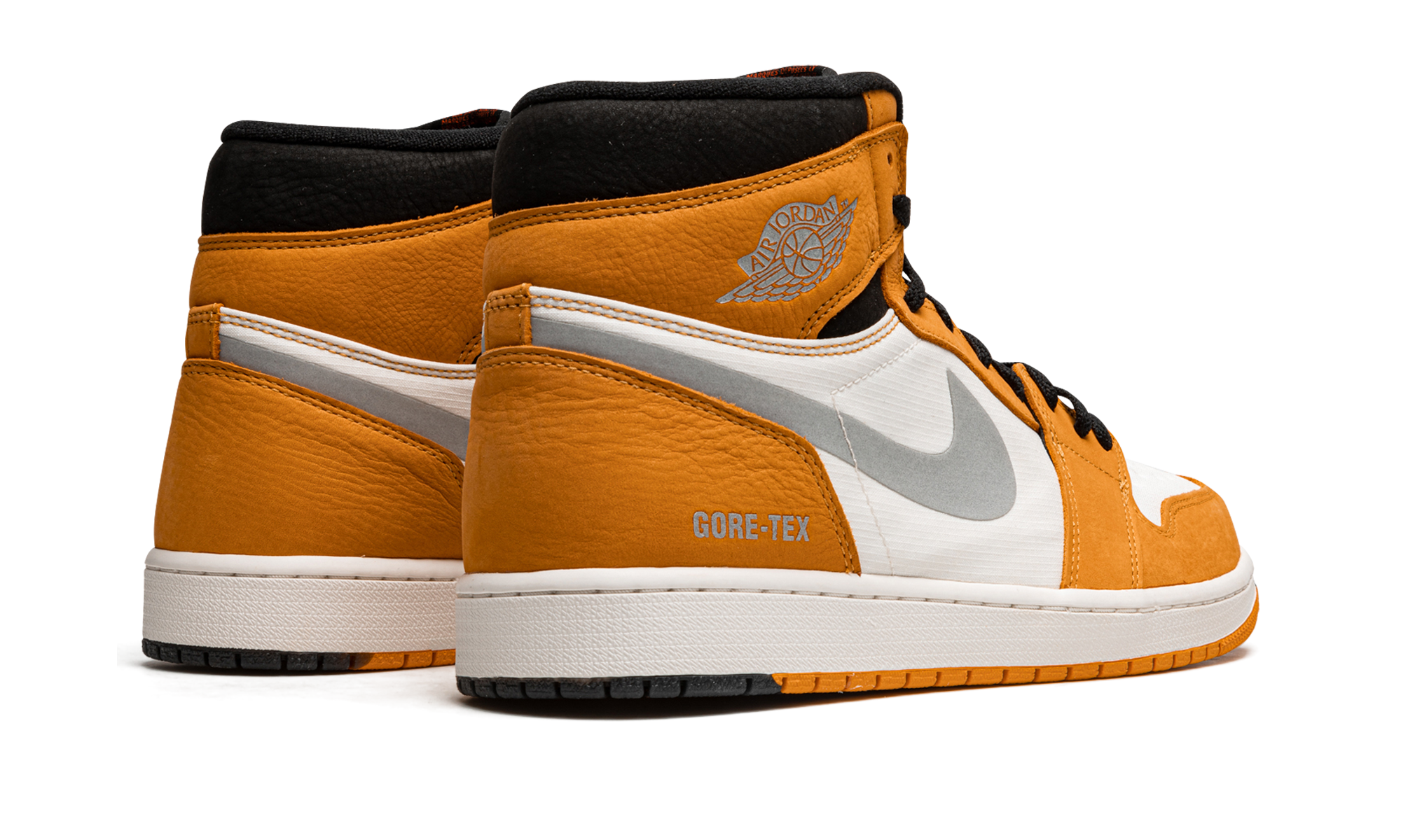 Air Jordan 1 High Element Gore-Tex Light Curry 4