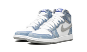 Air Jordan 1 High OG Hyper Royal (GS) 3