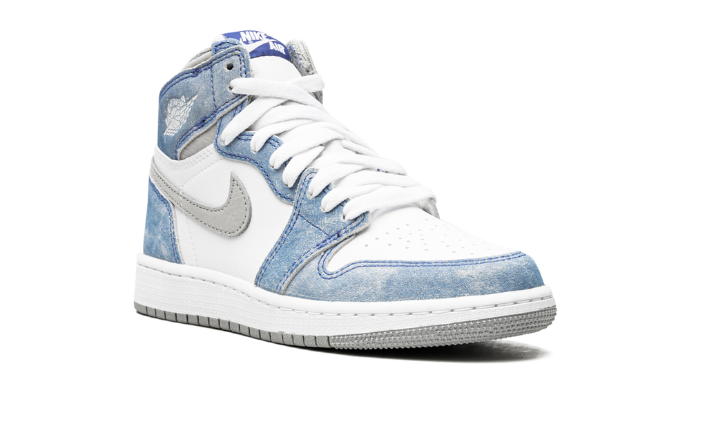 Air Jordan 1 High OG Hyper Royal (GS) 8
