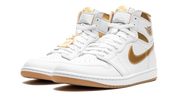 Air Jordan 1 High OG Metallic Gold (W) 3