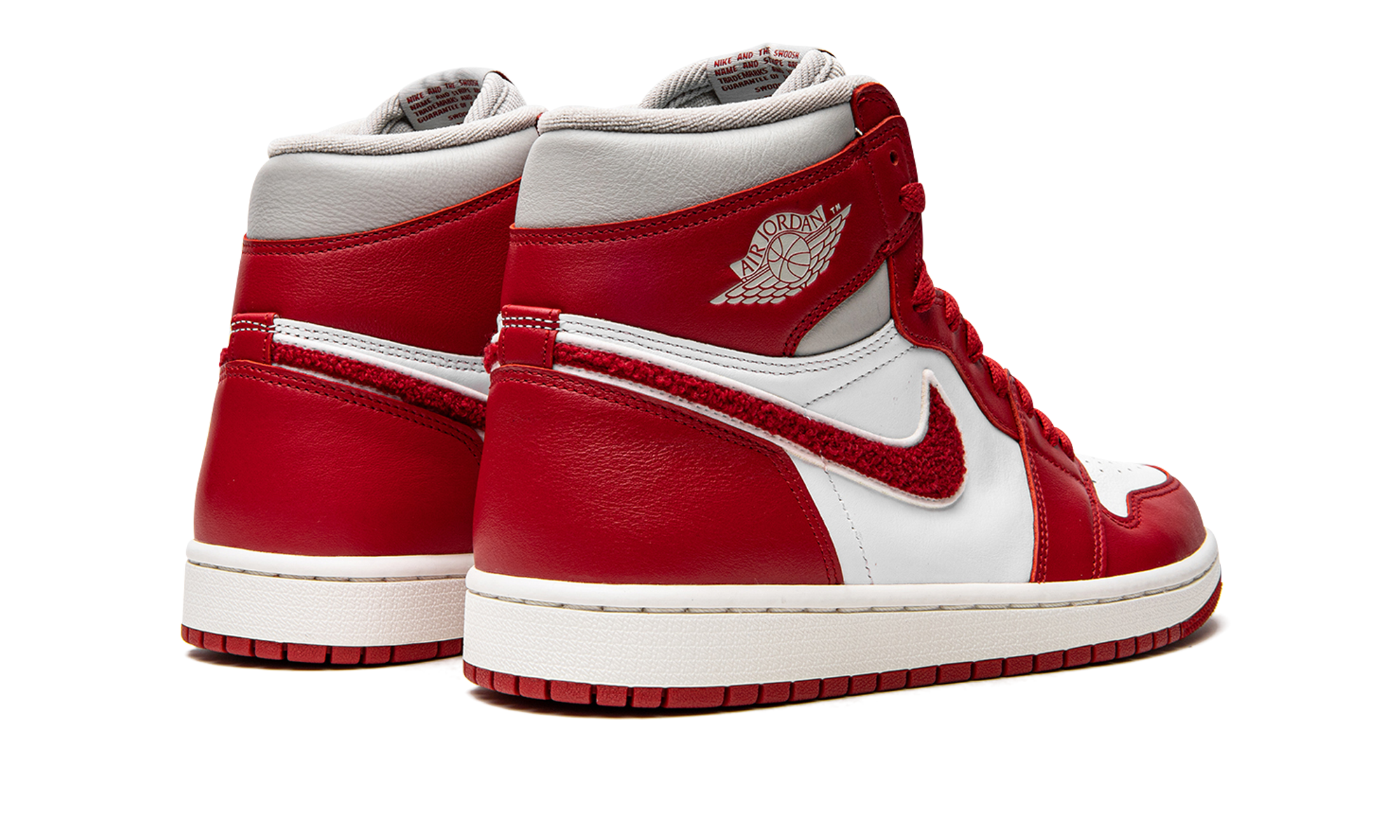 Air Jordan 1 High Varsity Red (2022) 4