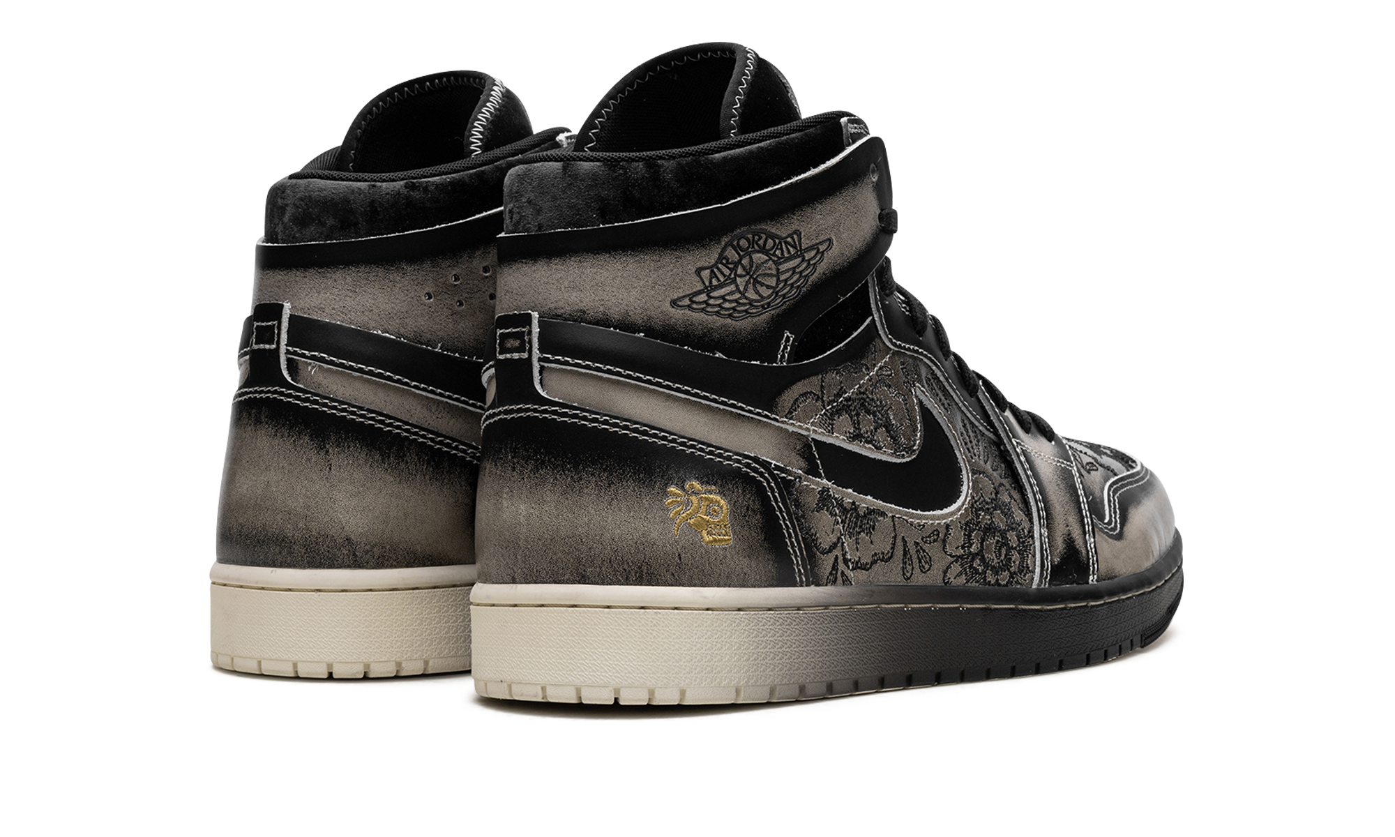 Air Jordan 1 High Zoom Air CMFT 2 Dia De Muertos 4
