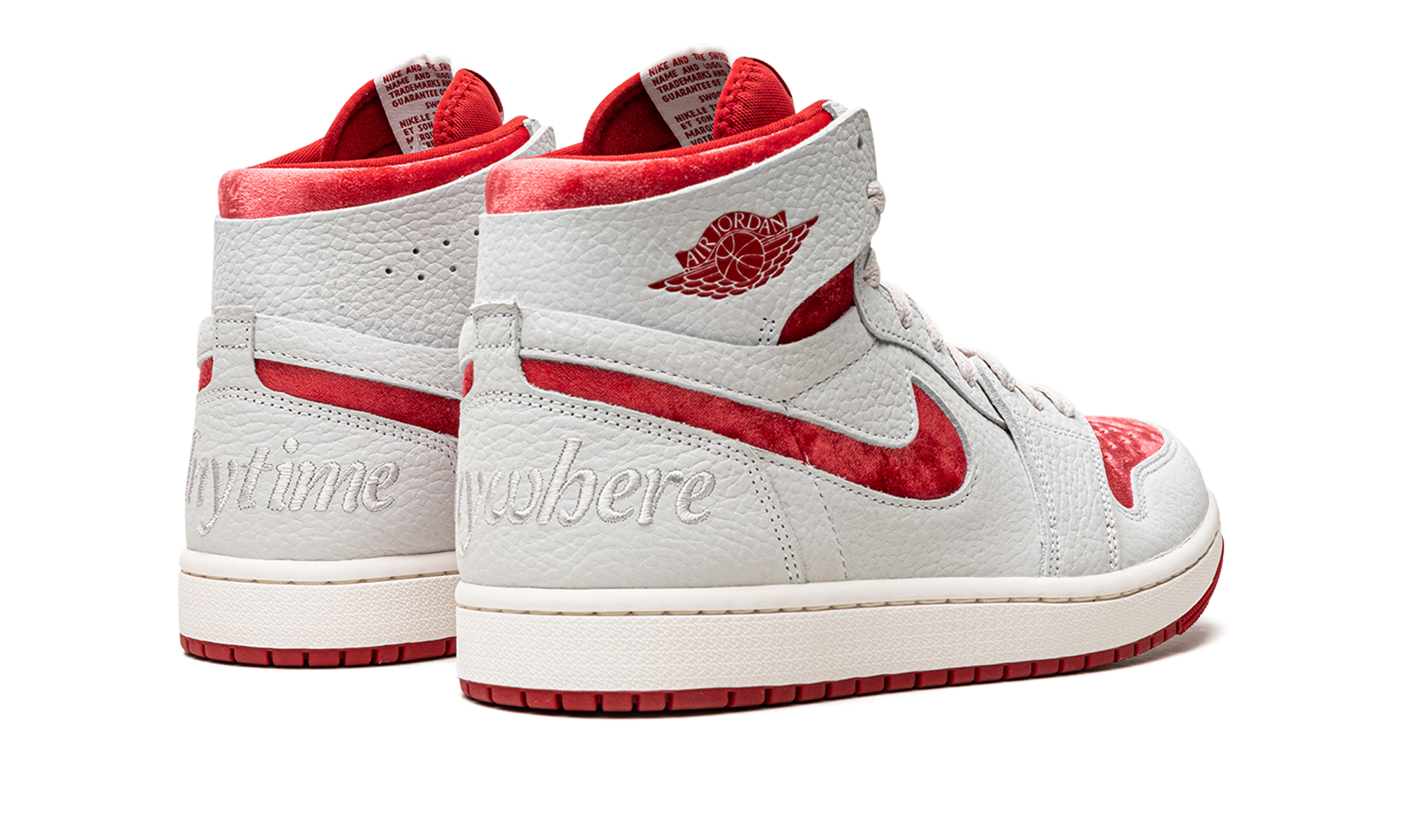 Air Jordan 1 High Zoom Air CMFT 2 Valentine's Day 2023 (W) 4