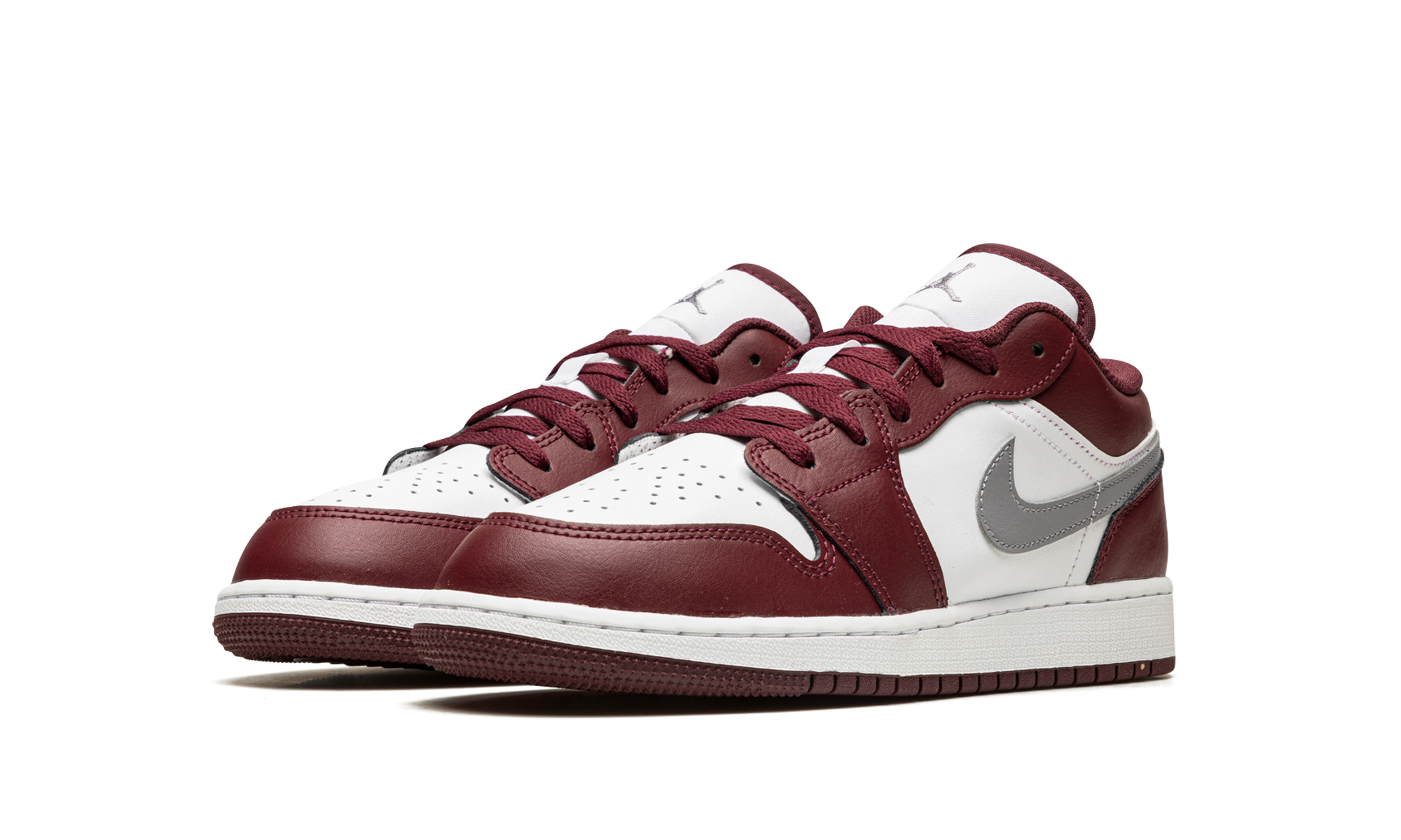 Air Jordan 1 Low Bordeaux (GS) 3