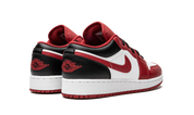 Air Jordan 1 Low Bulls (GS) 4