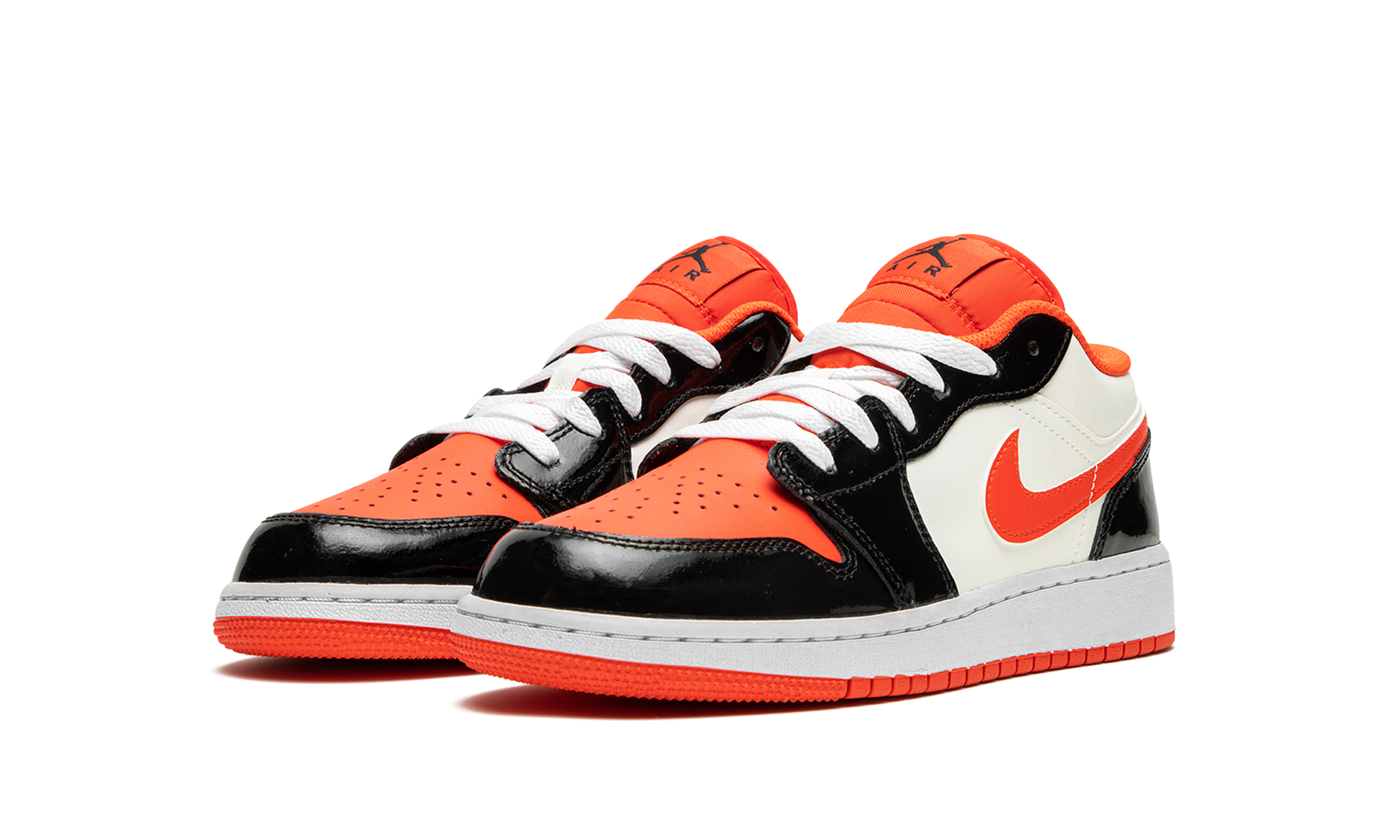 Air Jordan 1 Low Halloween 2023 (GS) 3