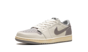 Air Jordan 1 Low OG Atmosphere Grey 5