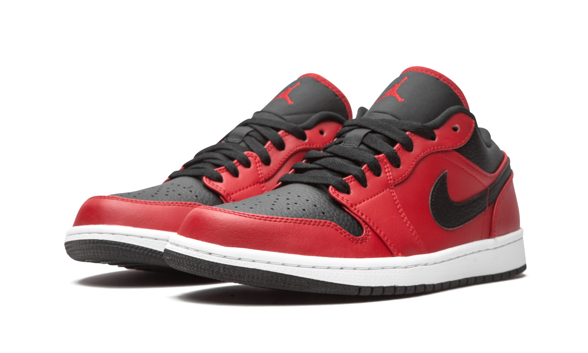 Air Jordan 1 Low Reverse Bred Pebbled Swoosh
