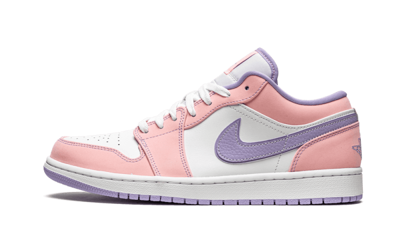 Air Jordan 1 Low SE Arctic Punch 1