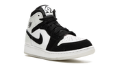 Air Jordan 1 Mid Diamond Shorts (GS) 8