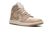 Air Jordan 1 Mid Legend Light Brown
