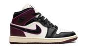 Air Jordan 1 Mid SE Bordeaux (W) 7