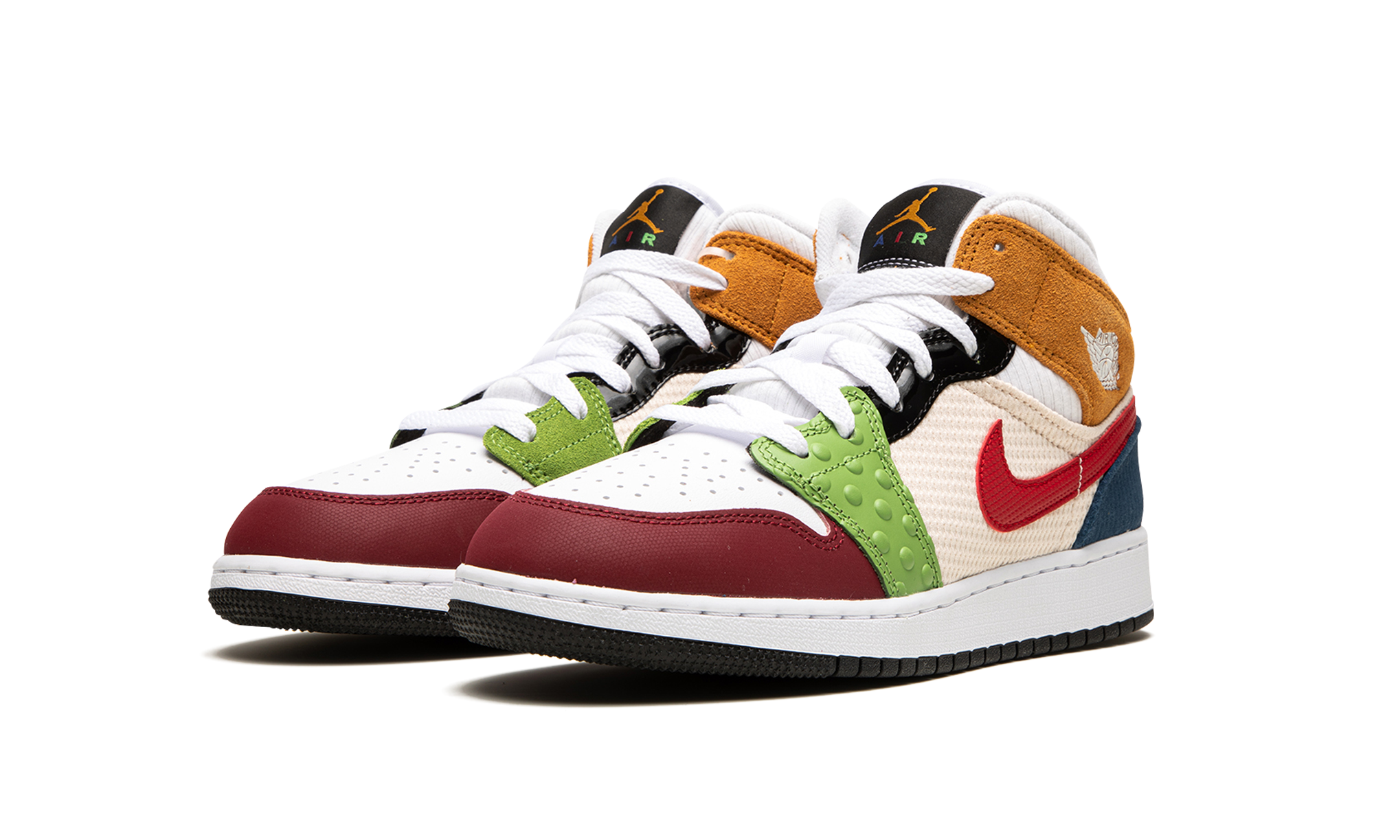 Air Jordan 1 Mid SE Patchwork (GS) 3