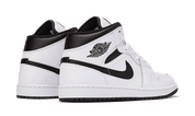 Air Jordan 1 Mid White Black
