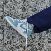 Air Jordan 1 Retro High Flight Nostalgia 7