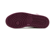 Air Jordan 1 Retro High OG Bordeaux