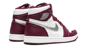 Air Jordan 1 Retro High OG Bordeaux