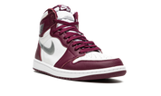 Air Jordan 1 Retro High OG Bordeaux