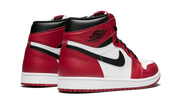 Air Jordan 1 Retro High OG Chicago 4