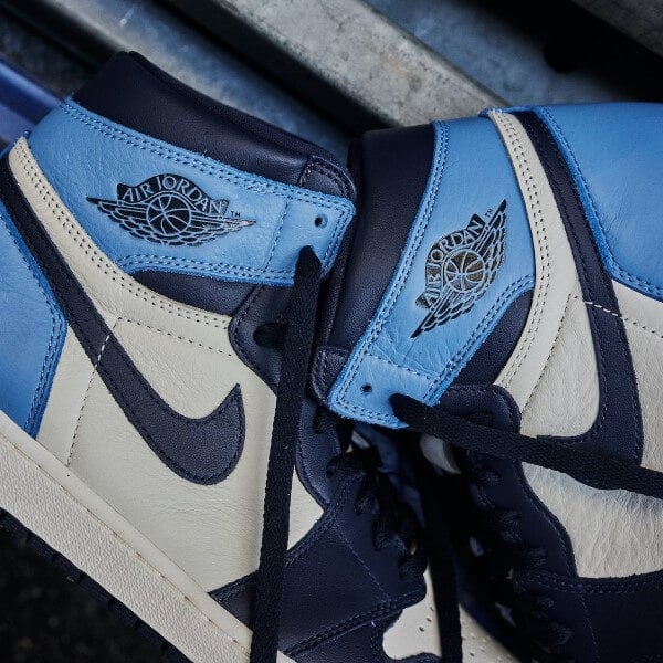 Air Jordan 1 Retro High OG Obsidian UNC 2019 5