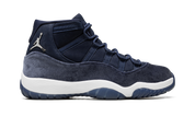 Air Jordan 11 Retro Midnight Navy 7