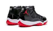 Air Jordan 11 Retro Playoffs (2012) 4
