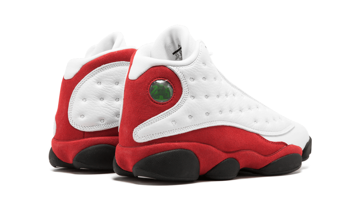 Air Jordan 13 Retro Chicago 4