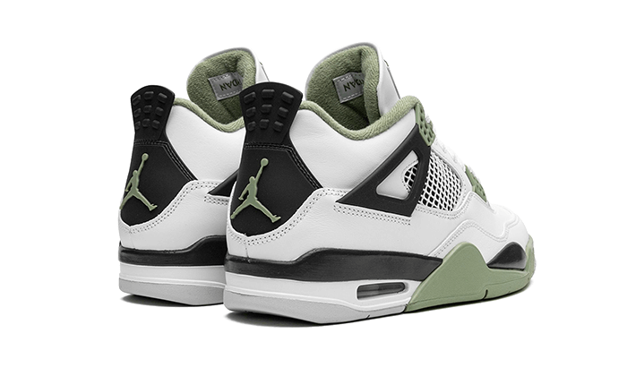 Air Jordan 4 Seafoam 3