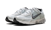 Nike Zoom Vomero 5 'Light Silver Chrome' (W)