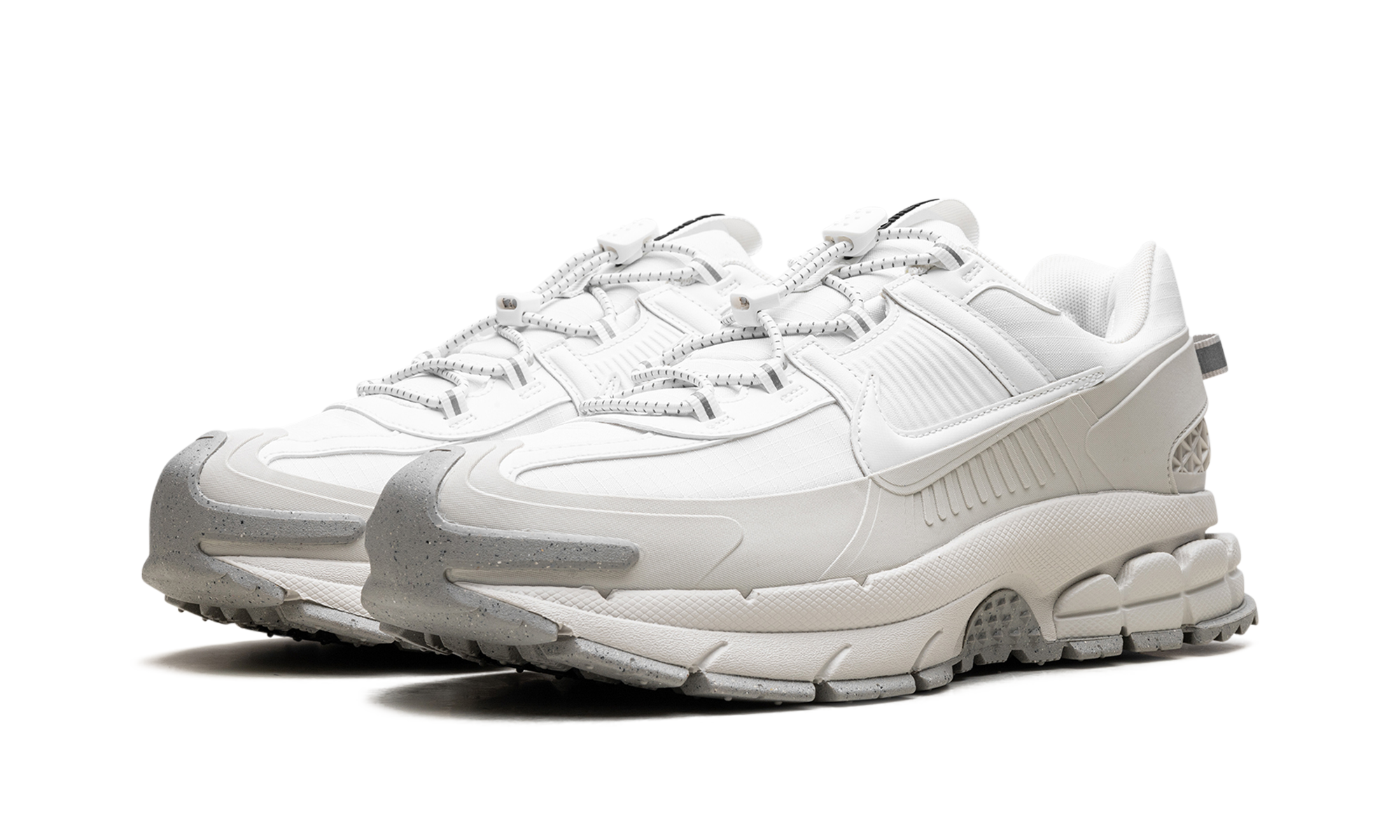 Nike Zoom Vomero Roam 'Summit White Light Bone Light Iron Ore'