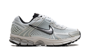Nike Zoom Vomero 5 'Light Silver Chrome' (W)