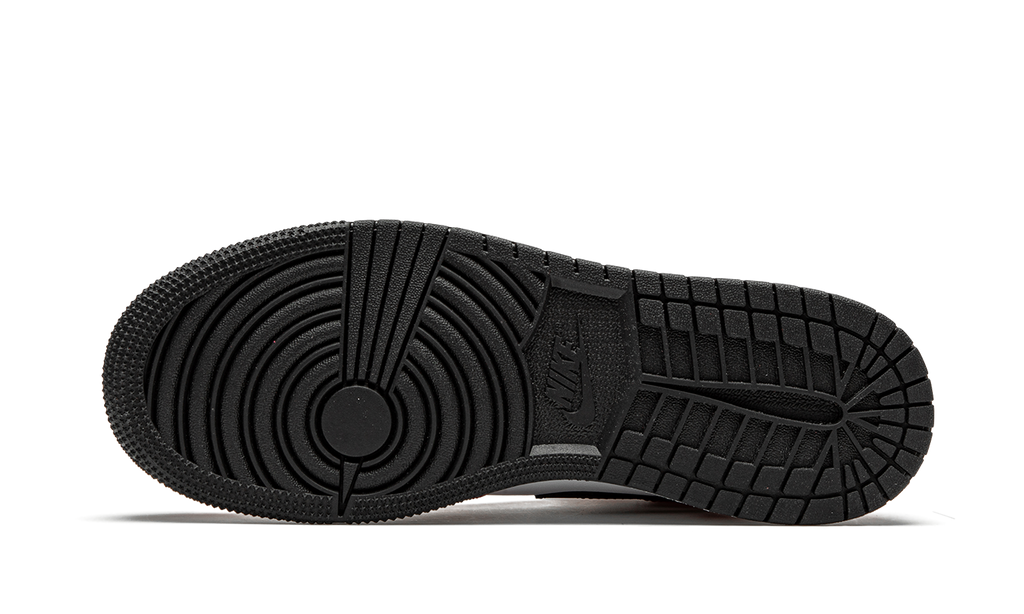 Jordan 1 Mid Chicago Black Toe (GS) 6