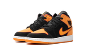 Jordan 1 Mid SE Black Vivid Orange (GS) 3