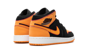 Jordan 1 Mid SE Black Vivid Orange (GS) 4