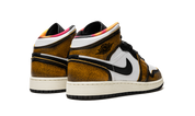 Jordan 1 Mid SE Orange Wear Away (GS) 4