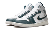 Jordan 1 Mid SE Oxidized Green 3