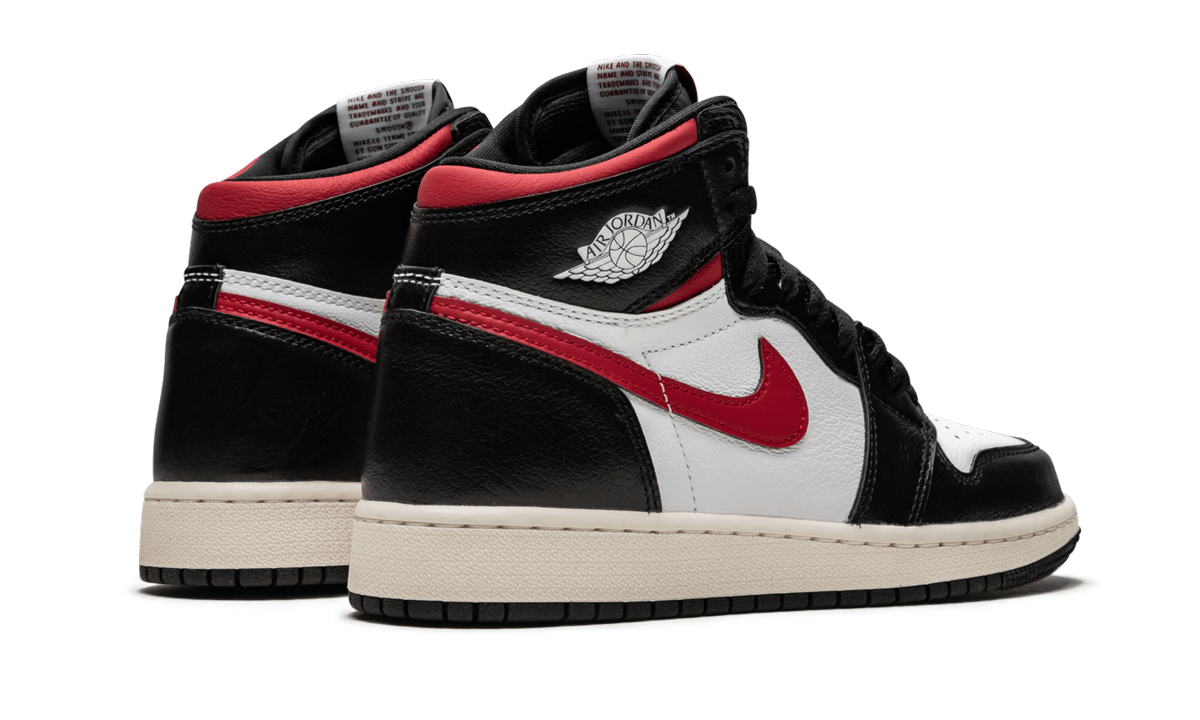 Jordan 1 Retro High Black Gym Red (GS) 4