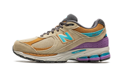 New Balance 2002R J.Crew Insnsement 3