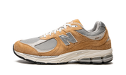 New Balance 2002r Sweet Caramel 4