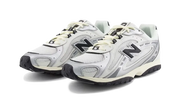 New Balance 204L Silver Metallic Black 2