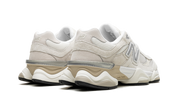 New Balance 9060 Sea Salt Moonbeam 4