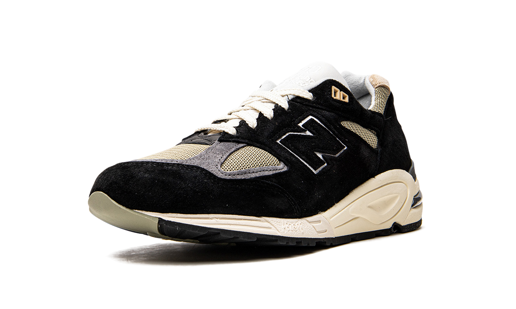 New Balance 990v2 MiUSA Teddy Black True Camo 5
