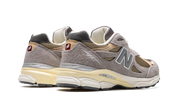 New Balance 990v3 MiUSA Marblehead Incense 3