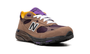 New Balance 993 MiUSA Mushroom Midnight Violet 2