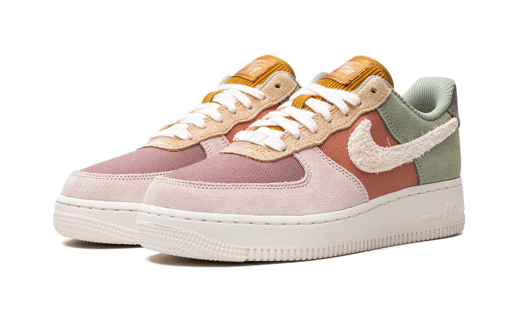 Nike Air Force 1 '07 LX 'Oil Green' 3